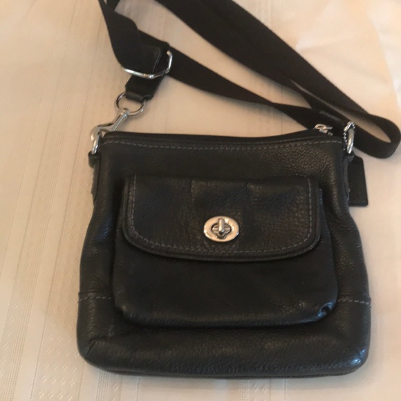 Coach Handbag - Picture 1 of 4